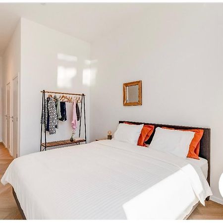 Room Engine Residence Antwerpen Exteriör bild